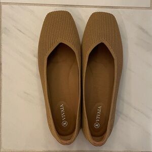 Women's Tan Flats